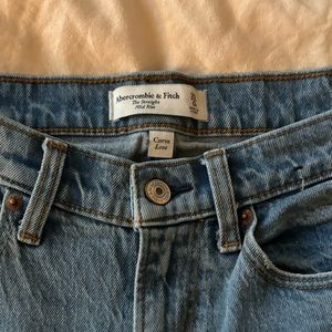 Curve Love Mid Rise 90s Straight Jean - Size 25